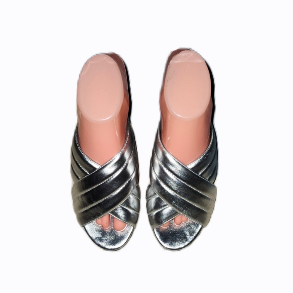 Steve Madden Silver Sandals - Picture 2 of 6